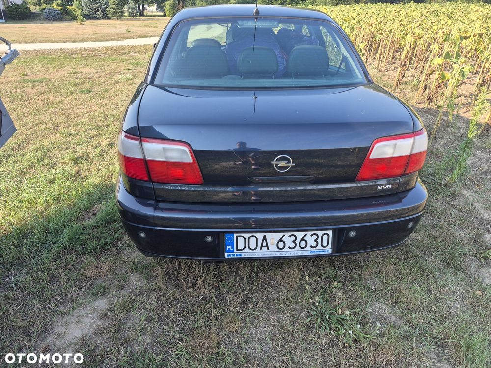 Opel Omega - 4