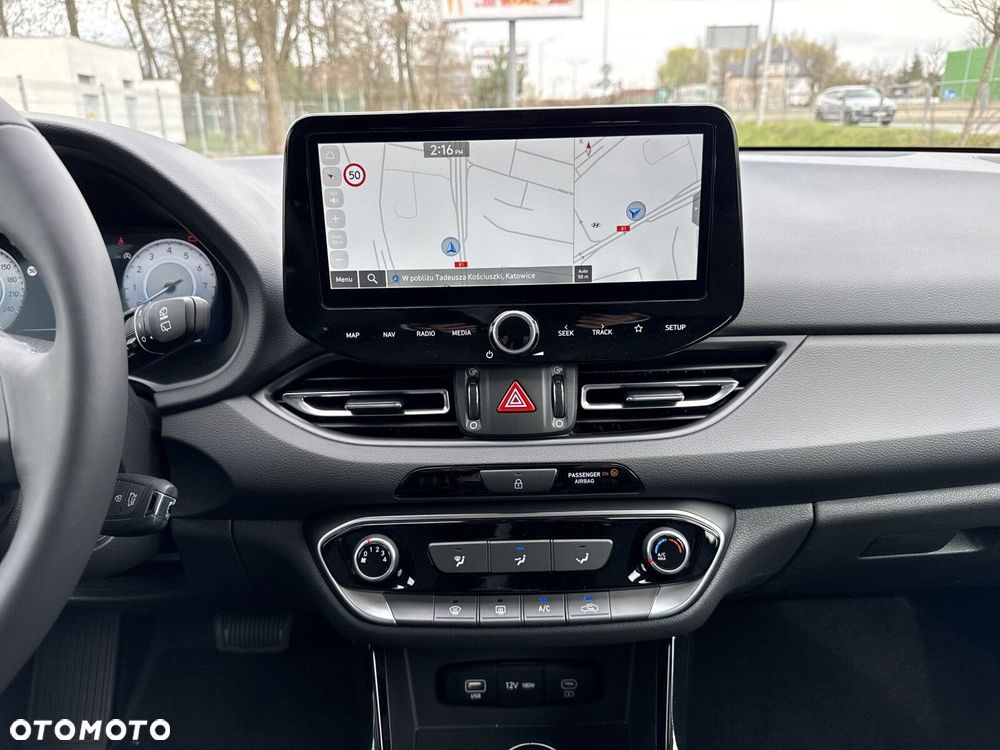 Hyundai i30 1.6 T-GDI Modern DCT - 15