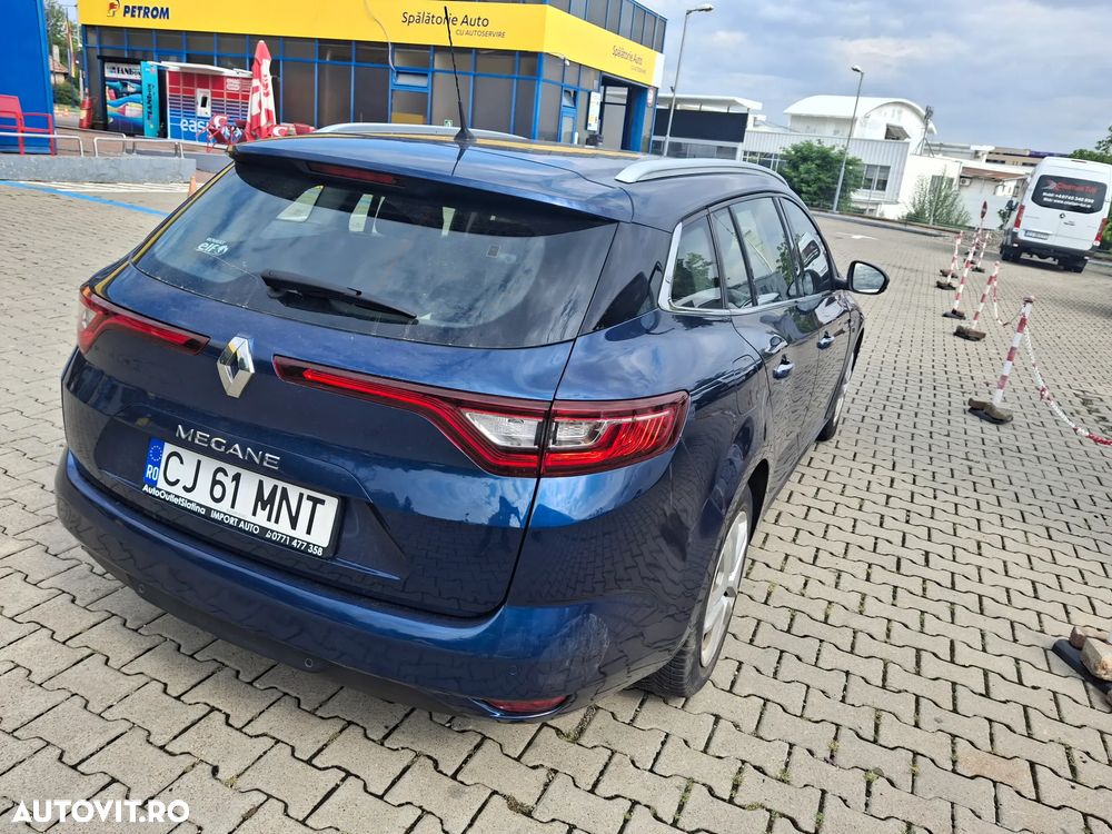 Renault Megane BLUE dCi EDC Intens - 6