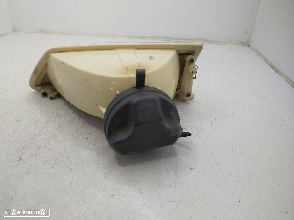 Farol/ Otica Dianteiro Dto Peugeot 106 Ii (1A_, 1C_) - 4