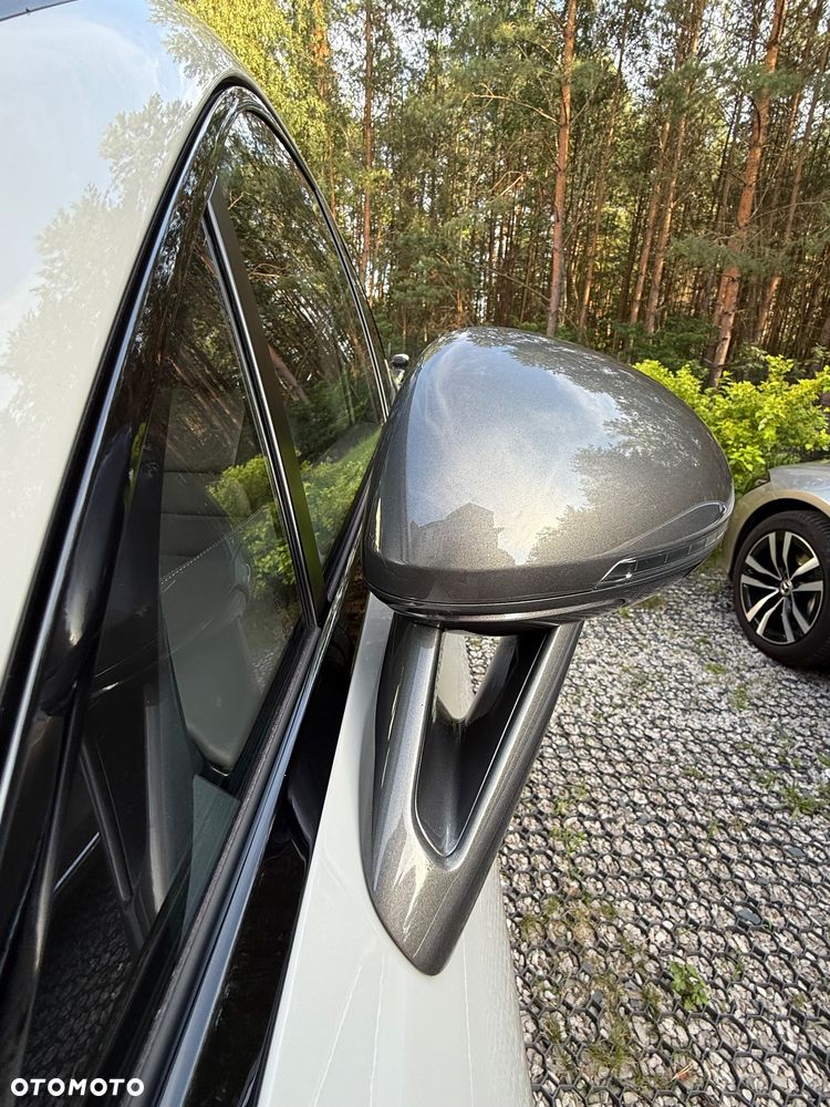 Porsche Macan T - 22
