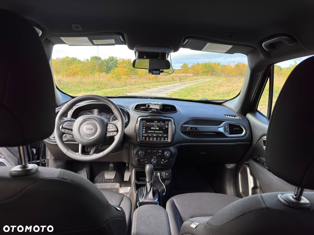 Jeep Renegade - 18