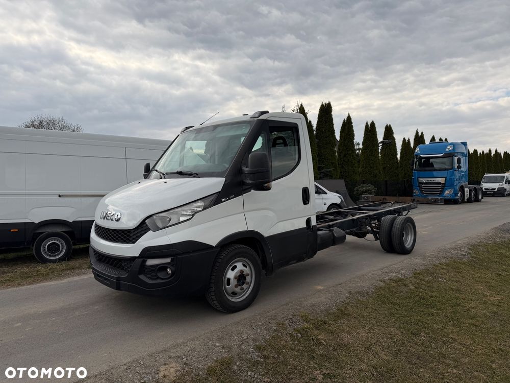 Iveco Daily 35c15 // Rozstaw osi 4,10 // SUPER STAN - 2