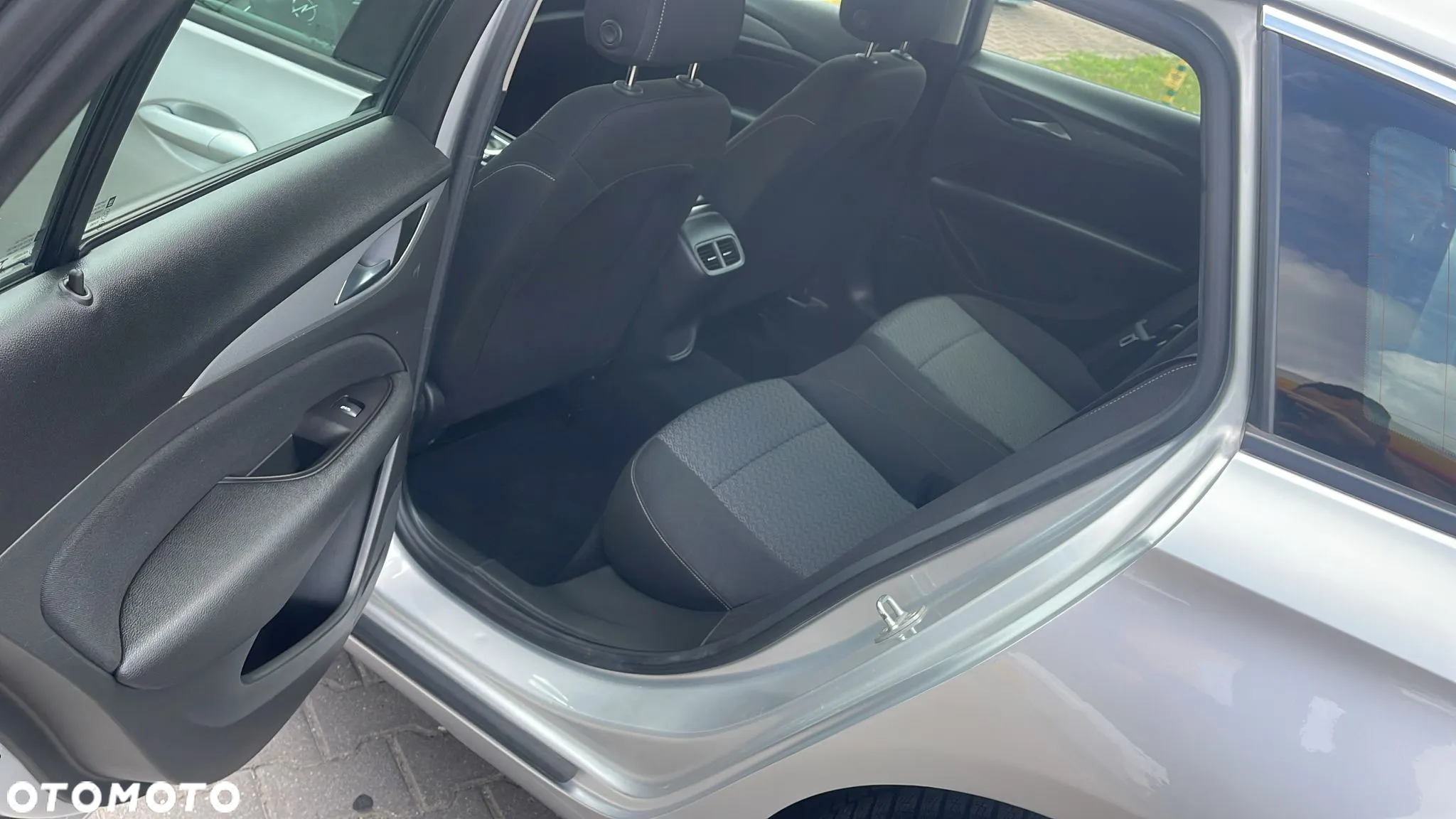Opel Insignia 2.0 CDTI Exclusive S&S - 22