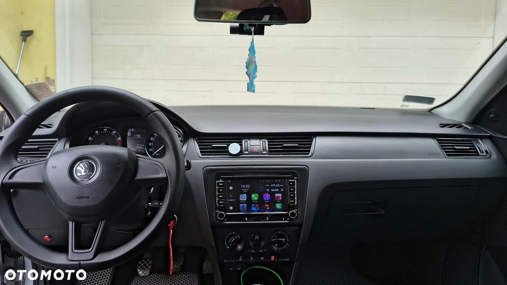 Skoda RAPID 1.2 TSI Active - 12