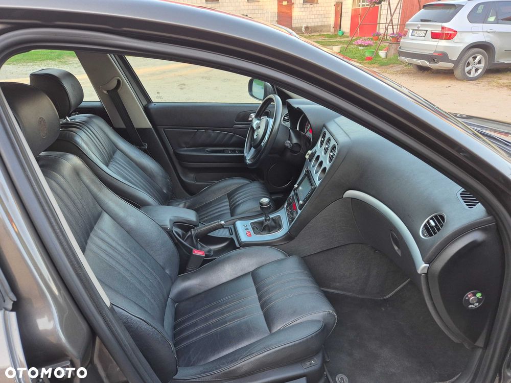 Alfa Romeo 159 - 8