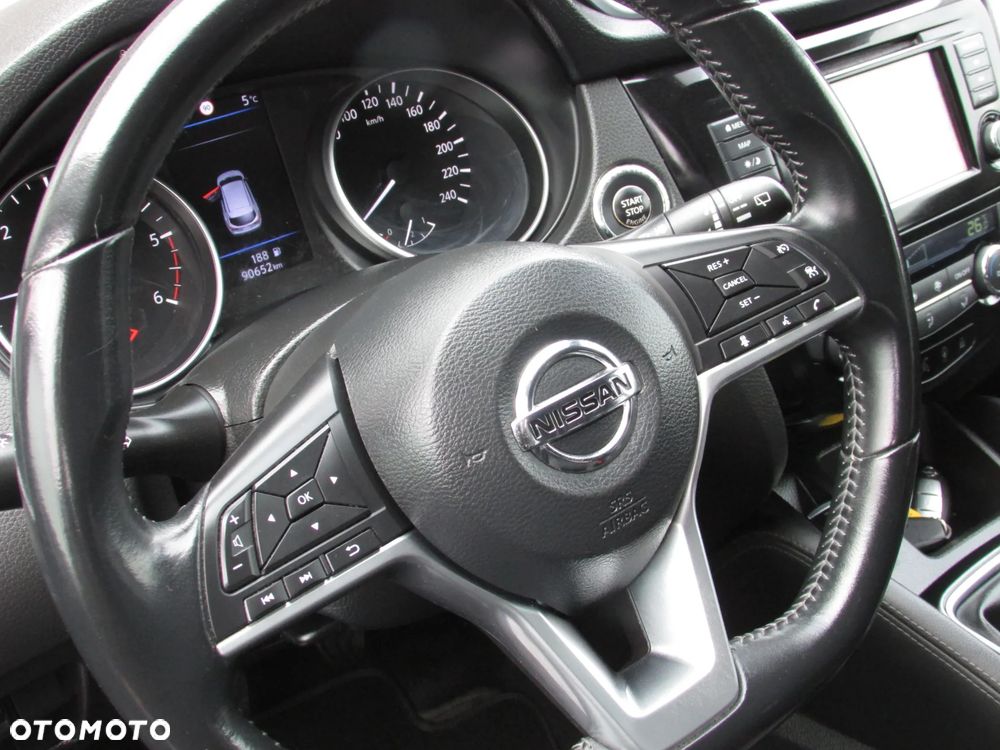 Nissan Qashqai 1.5 dCi N-WAY - 18