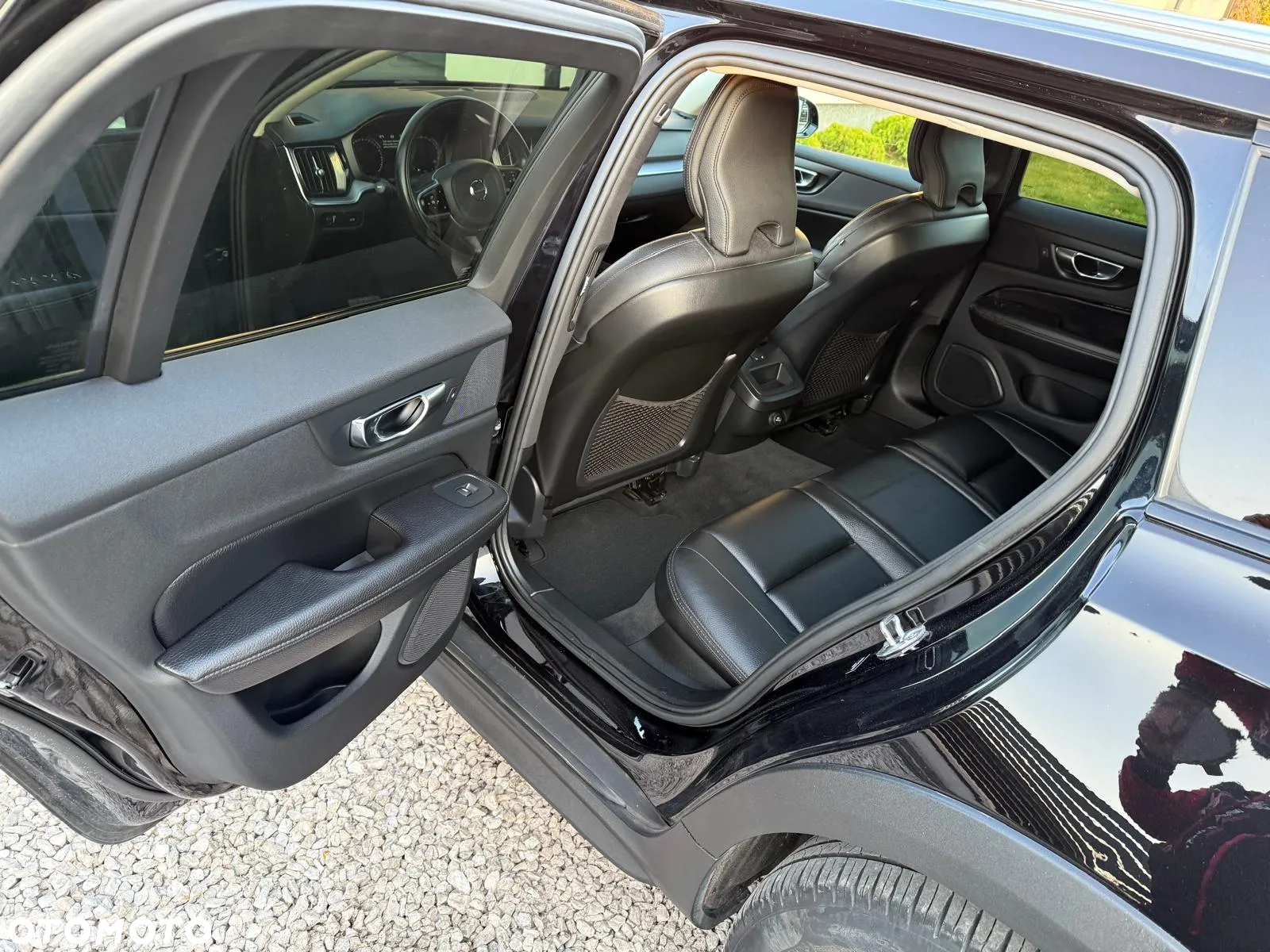 Volvo V60 Cross Country Pro T5 AWD - 19