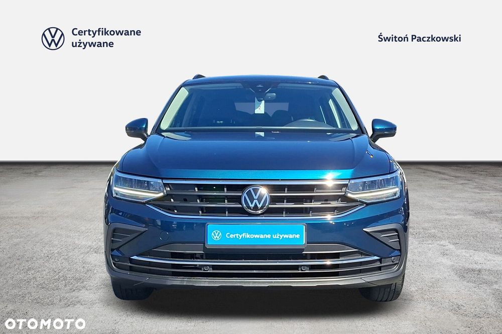Volkswagen Tiguan - 8