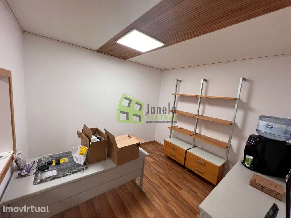 Armazém para Arrendamento - 200m² | Quinta do Anjo - Grande imagem: 2/7