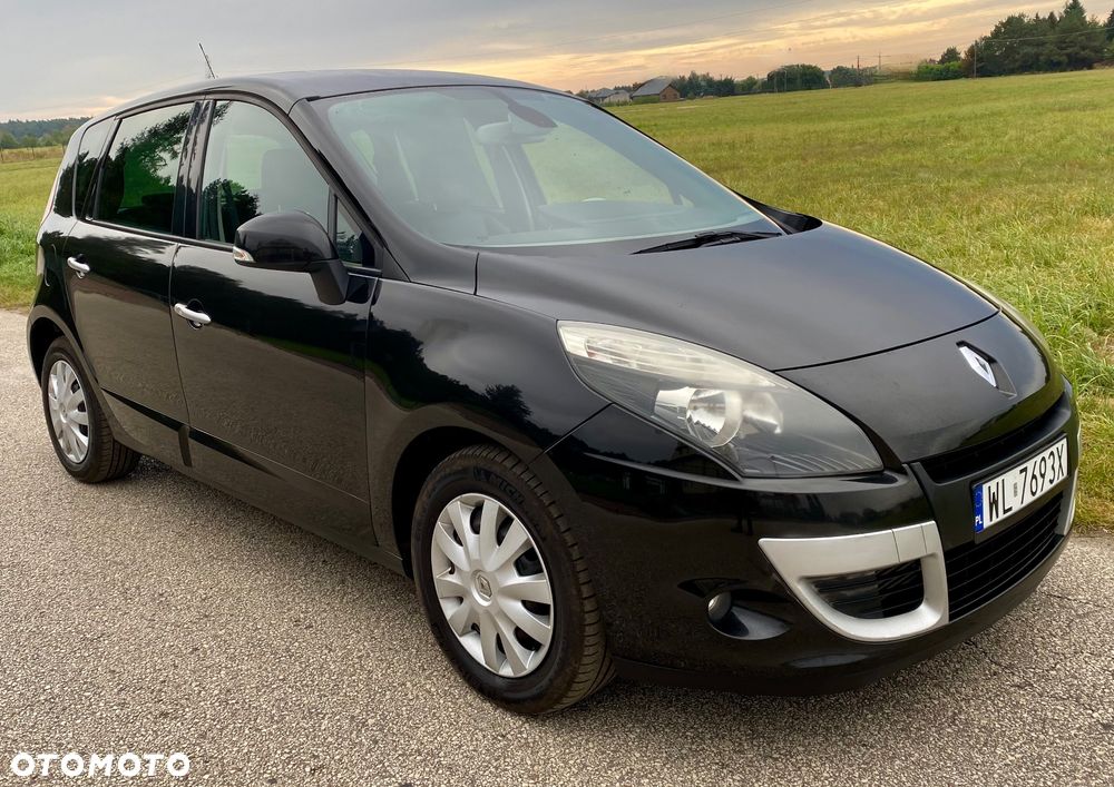 Renault Scenic 1.9 dCi Privilege - 4
