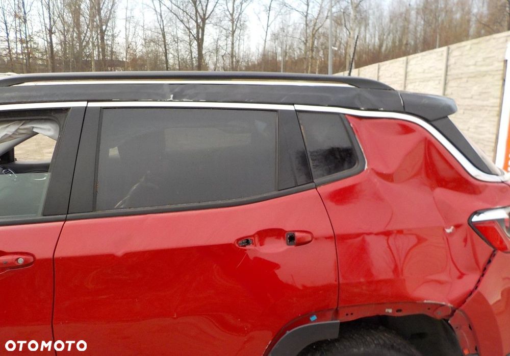 Jeep Compass - 14