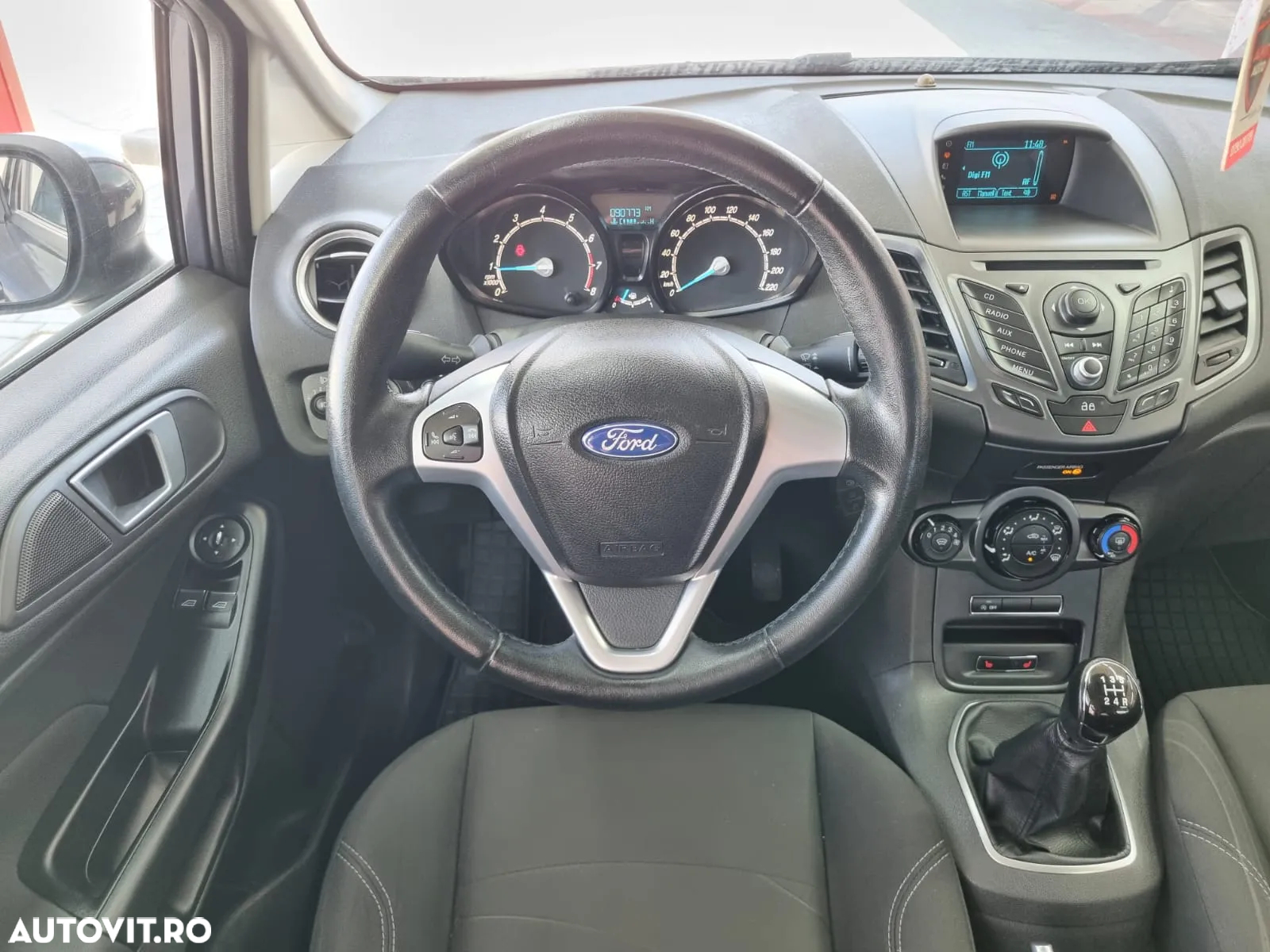Ford Fiesta 1.0 Trend - 8