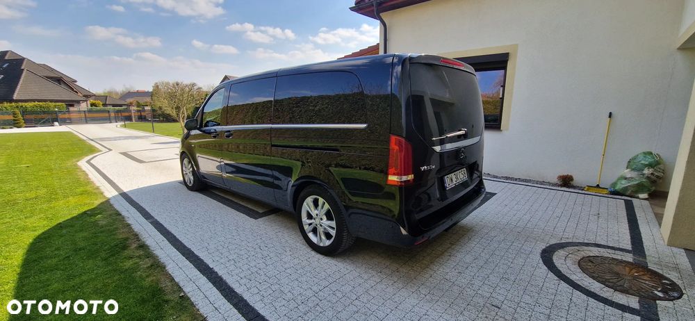 Mercedes-Benz Klasa V - 18