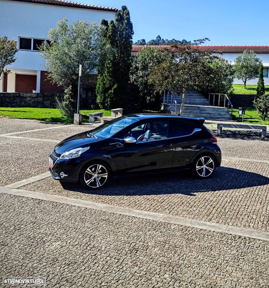 Peugeot 208 1.6 THP GTi - 37