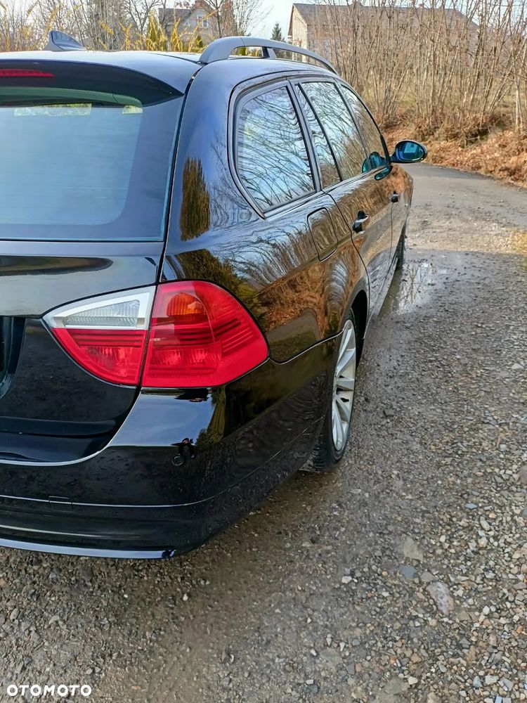 BMW Seria 3 - 23