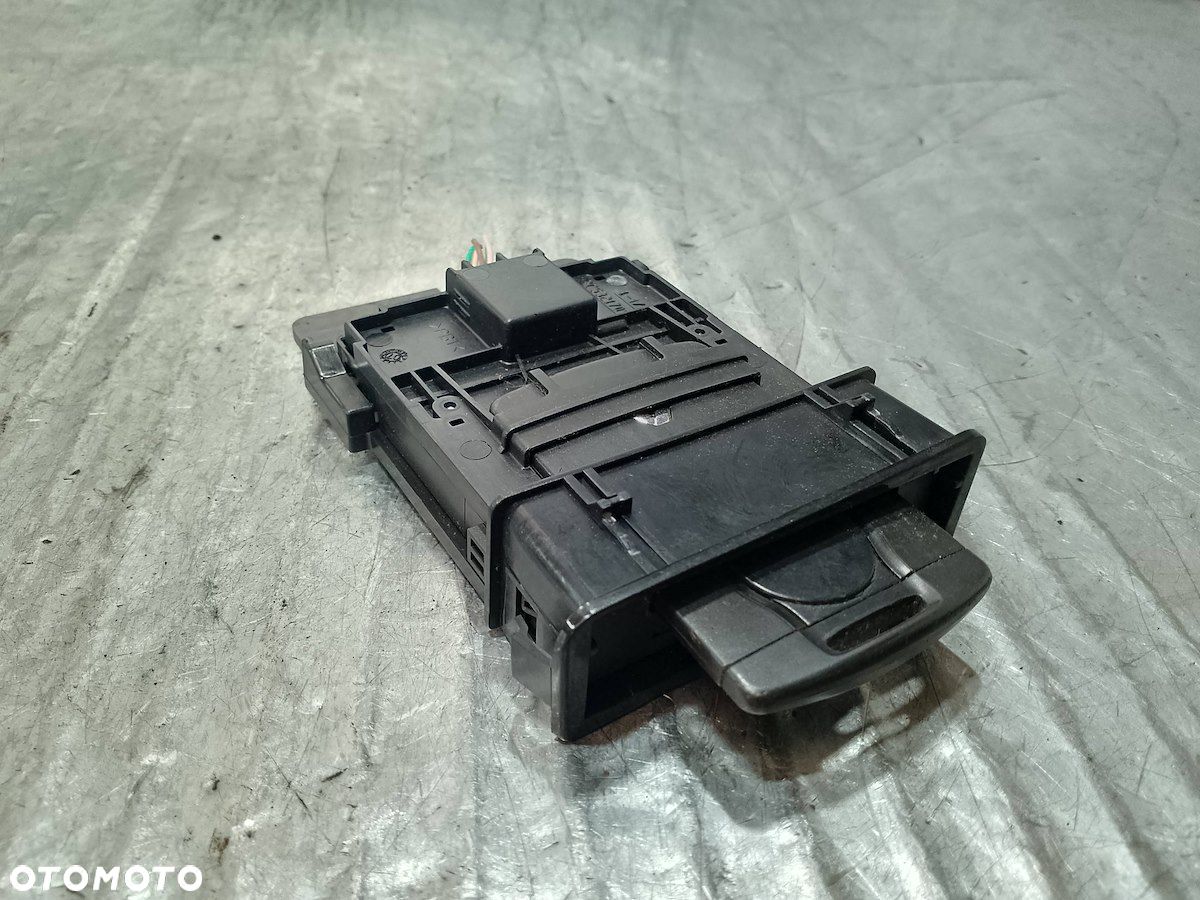 CZYTNIK KART RENAULT LAGUNA III ( 07-15 ) 2.0 16V - 1