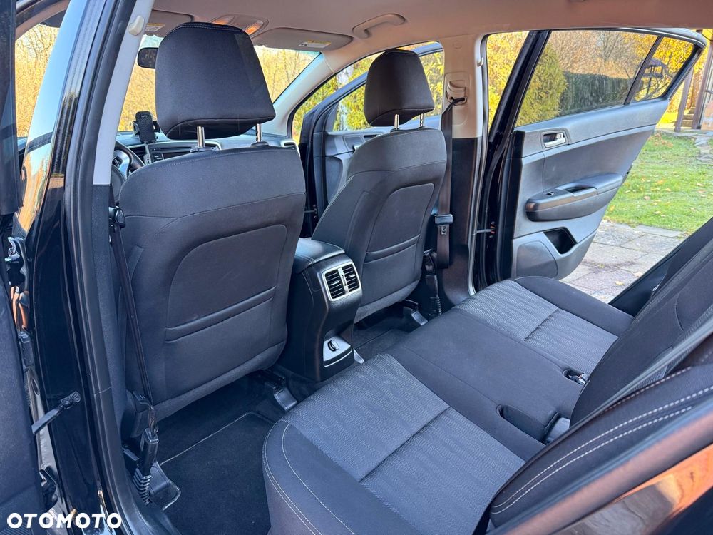 Kia Sportage 1.6 T-GDI AWD DCT PLATINUM - 17