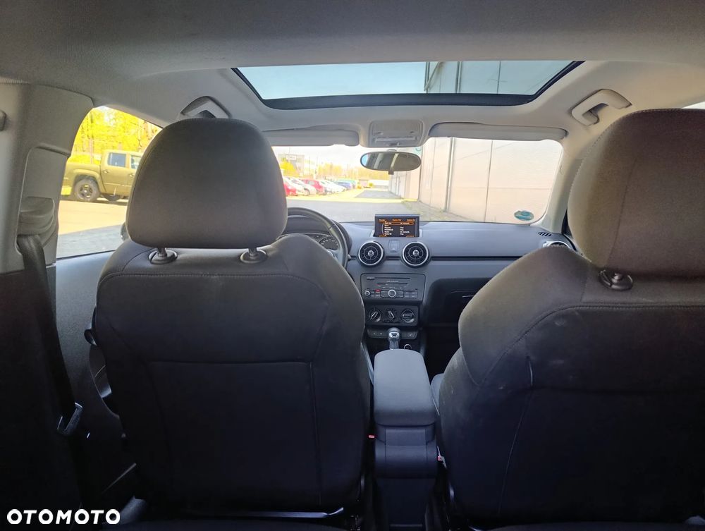 Audi A1 3-drzwiowe 1.4 TFSI S tronic Ambition - 29