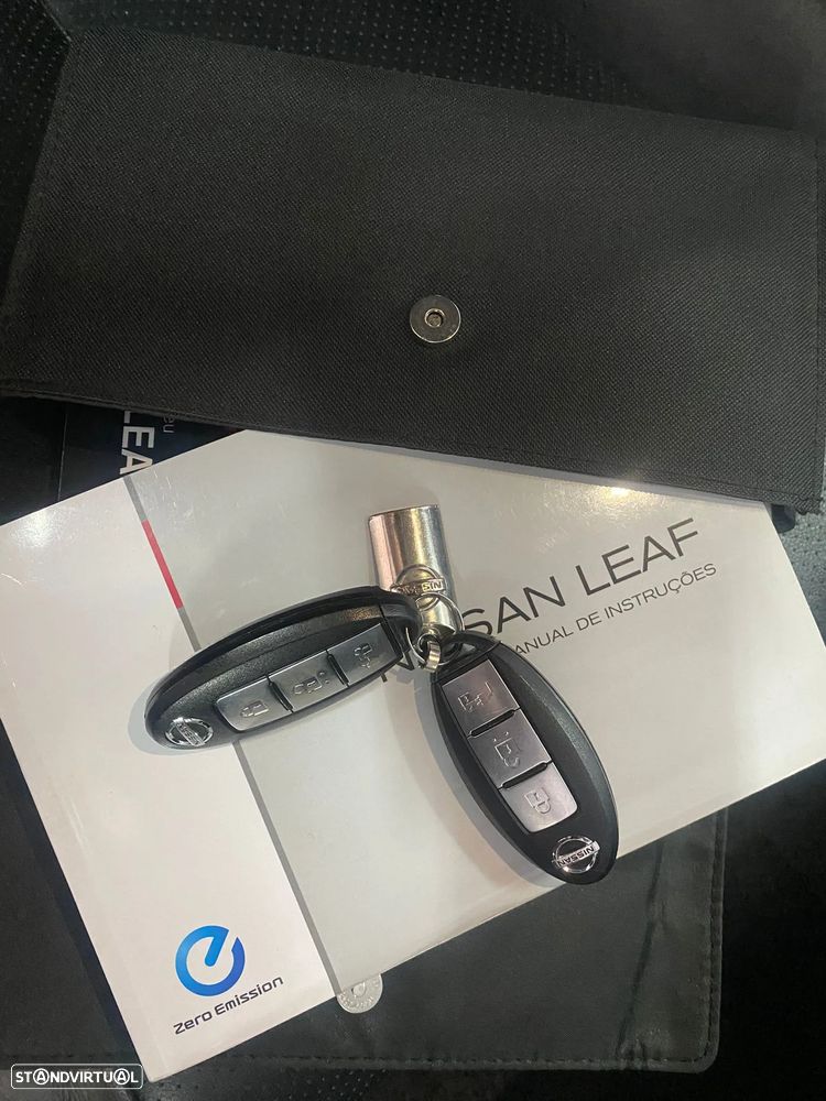 Nissan Leaf Tekna 30 kWh - 17