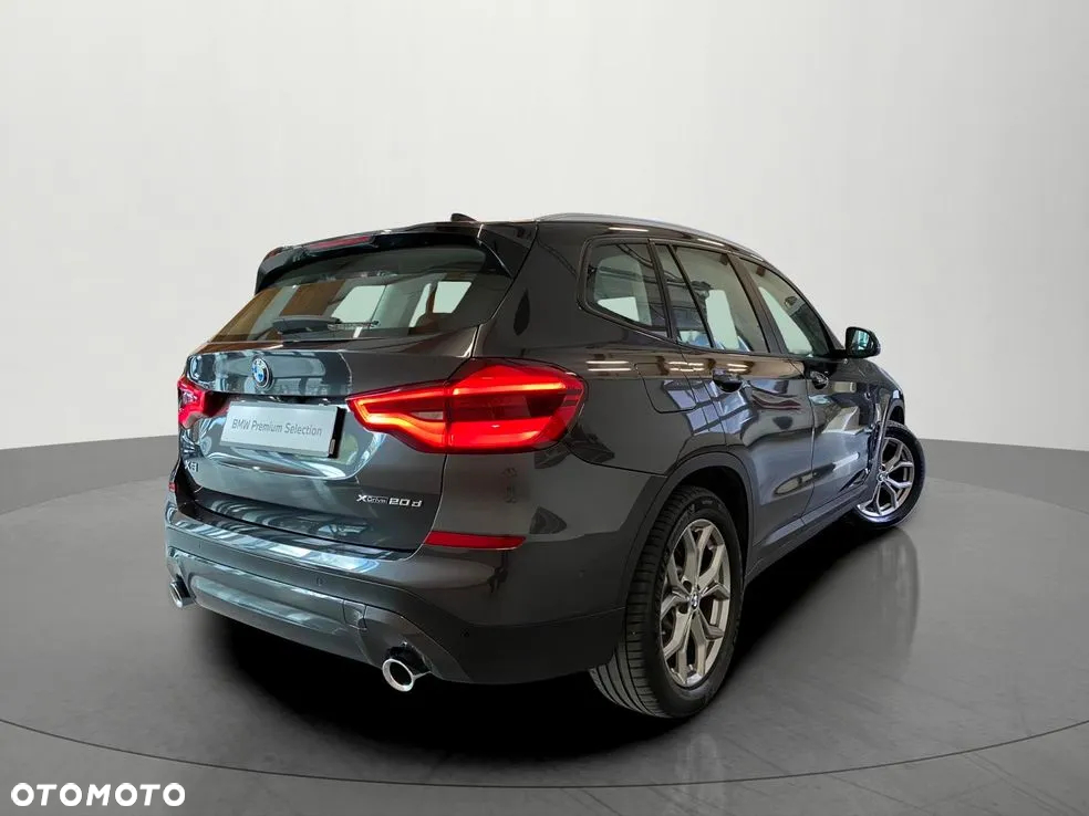BMW X3 xDrive20d Advantage - 2