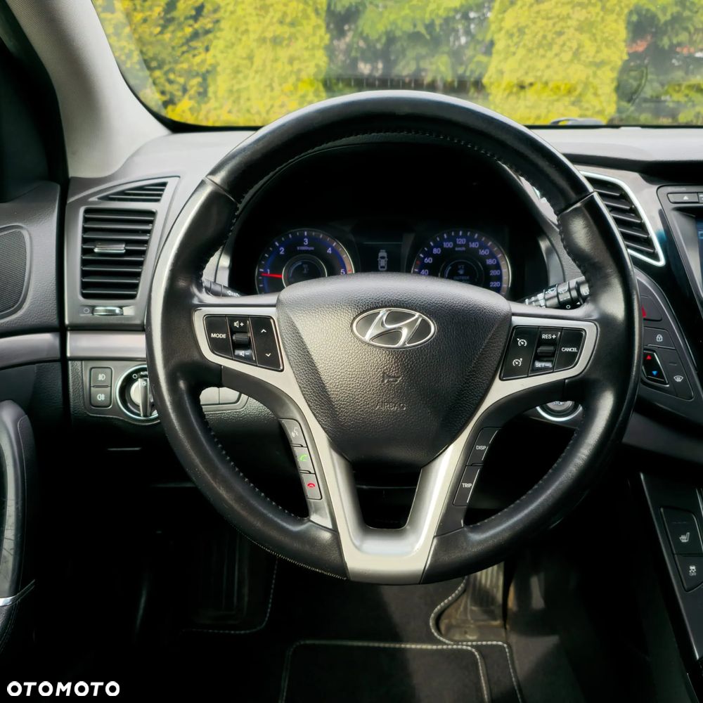 Hyundai i40 Kombi 1.7 CRDi Premium - 39