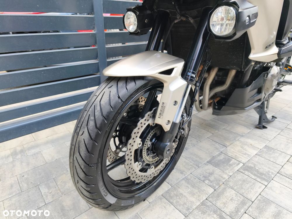 Kawasaki Versys 1000 - 19