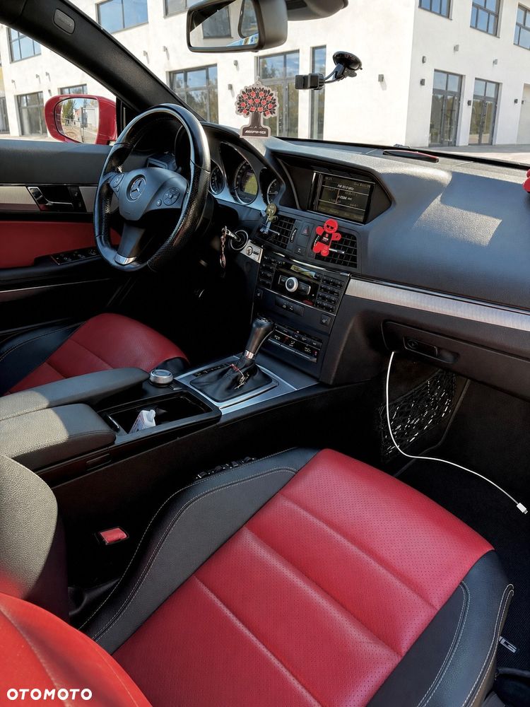 Mercedes-Benz Klasa E 350 CDI BlueEff - 15
