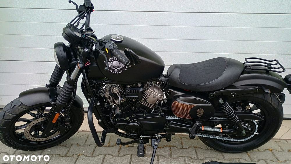 Hyosung GV