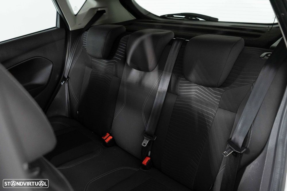 Ford Fiesta 1.0 EcoBoost Titanium - 11