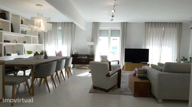 Apartamento T3 Campo Pequeno - Grande imagem: 2/8