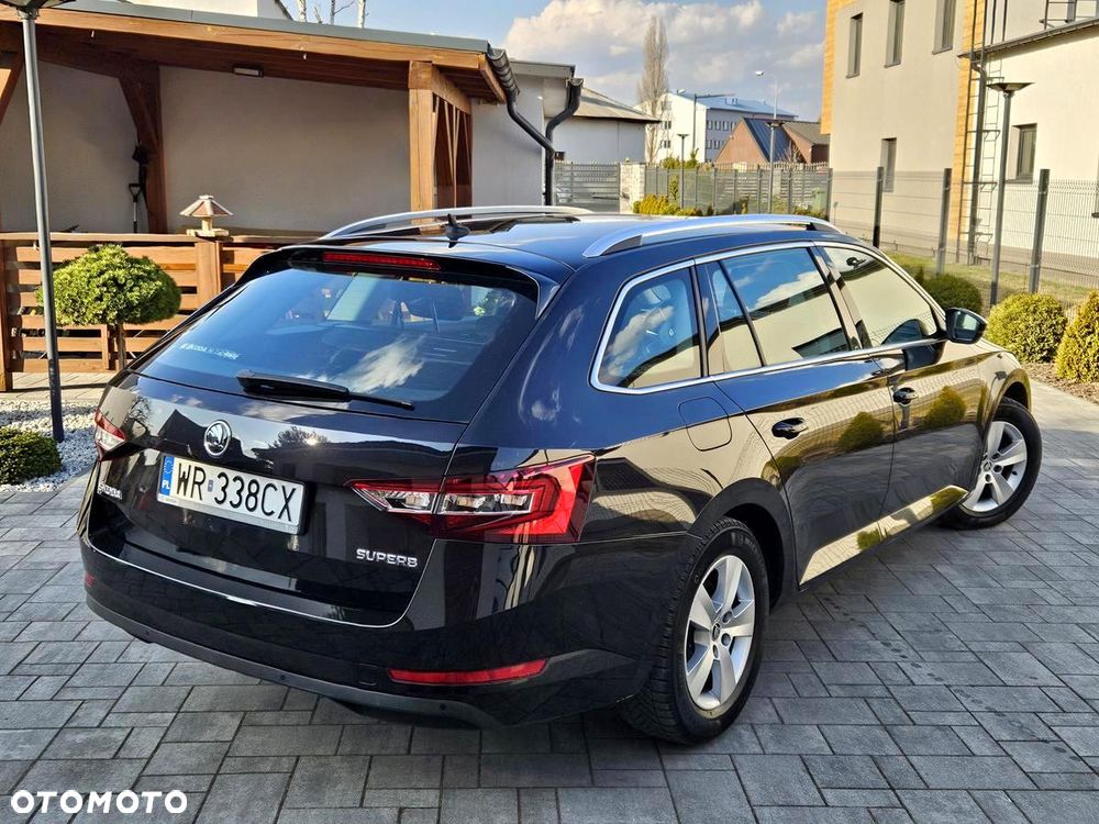 Skoda Superb 2.0 TDI Style - 10