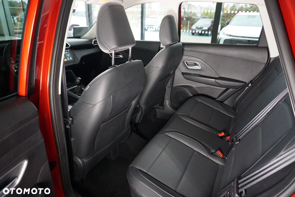 MG ZS - 25