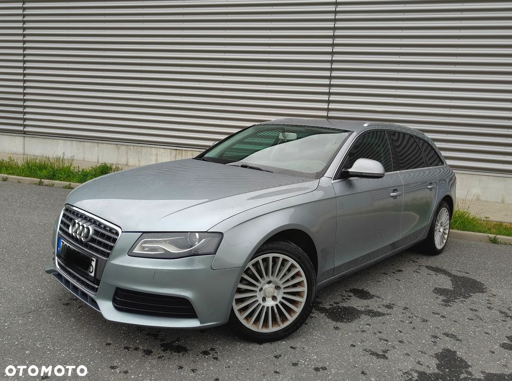 Audi A4 Avant 2.0 TDI - 10