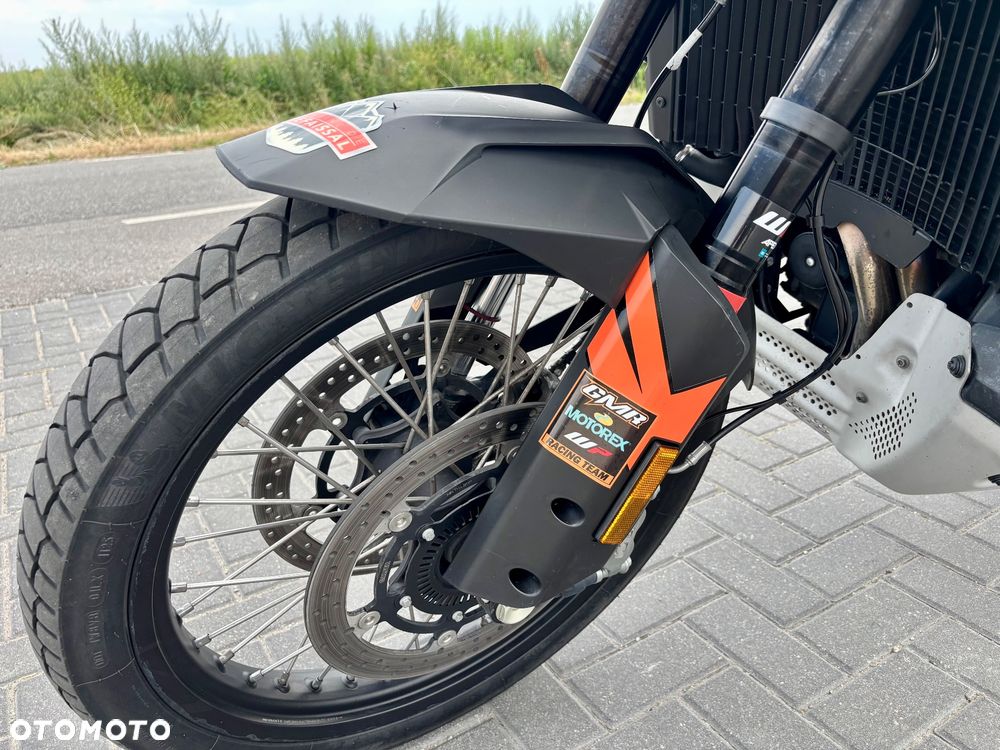 KTM Adventure - 17