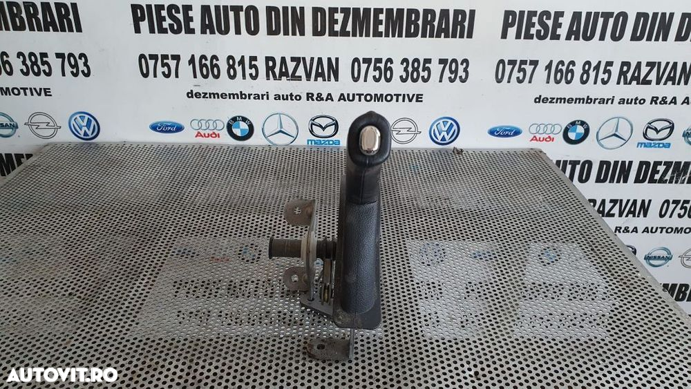 Maneta Frana De Mana Kia Ceed An 2012-2016 Volan Stanga Dezmembrez Kia Ceed 1.6 Gdi G4FA - 2