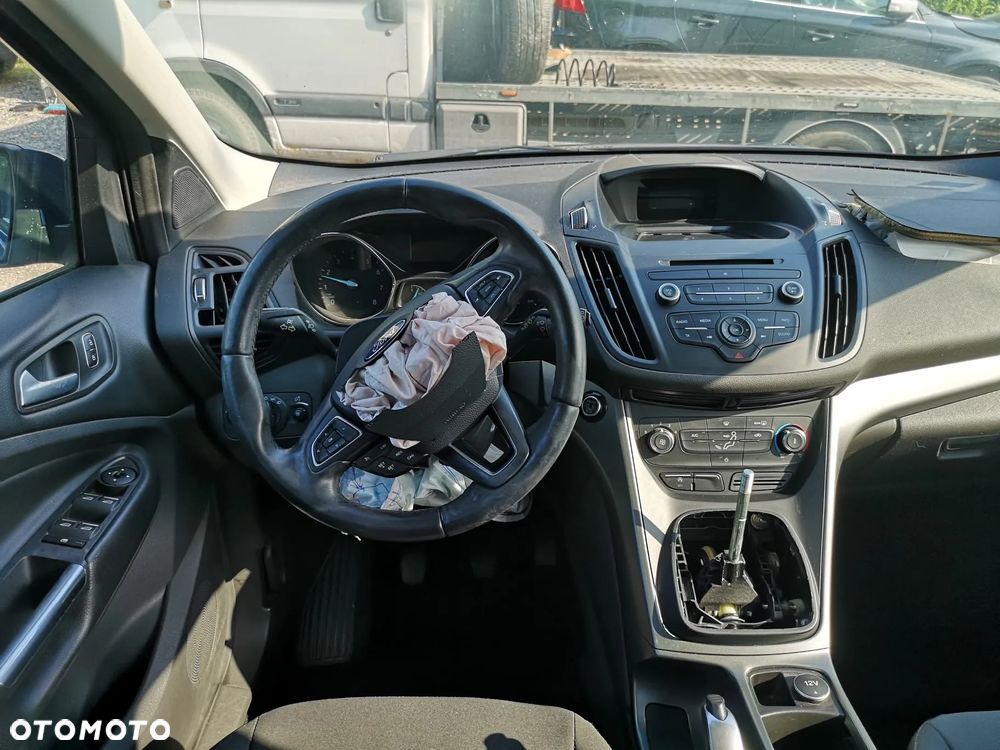 Ford Kuga 1.5 EcoBoost FWD Trend ASS - 19