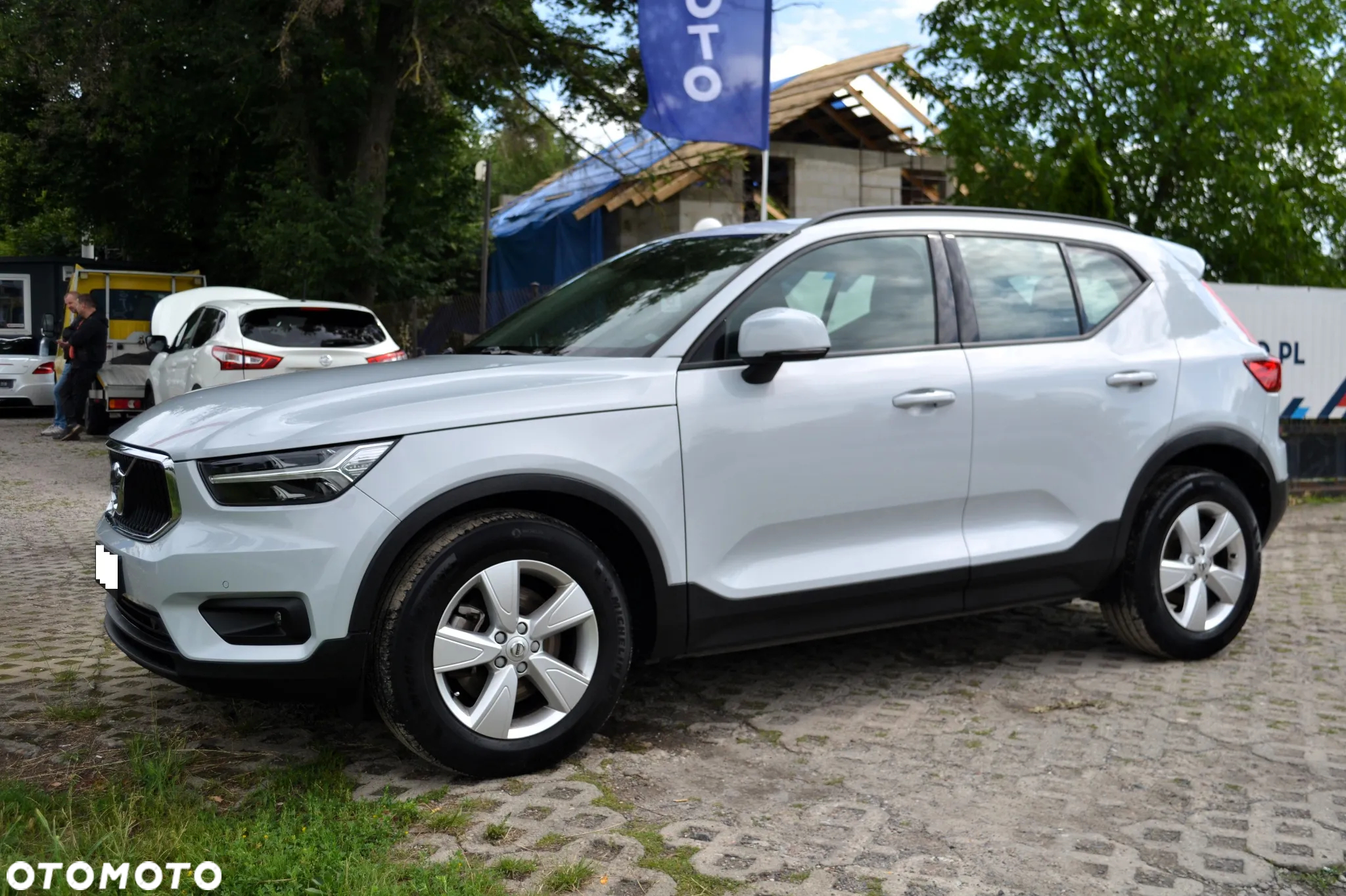 Volvo XC 40 D3 AWD Momentum - 2