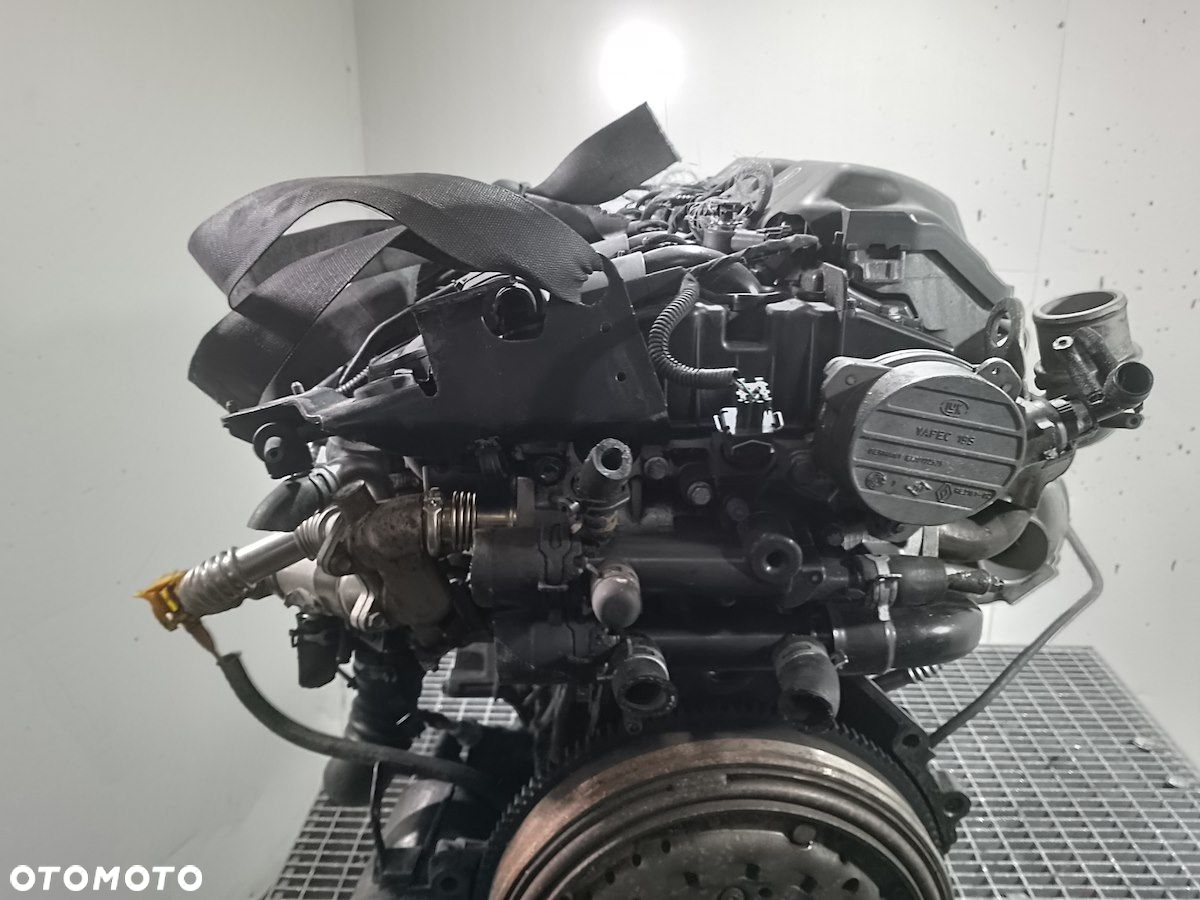 SILNIK RENAULT LAGUNA II ( 02-07 ) G9TA600 2.2 DCI - 6