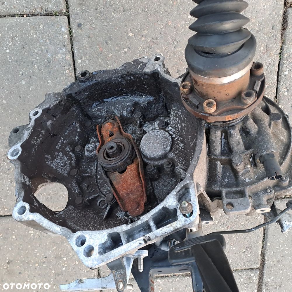 Seat Ibiza Skoda Fabia Volkswagen Polo 1.4 TDi skrzynia biegów kod JCZ - 6