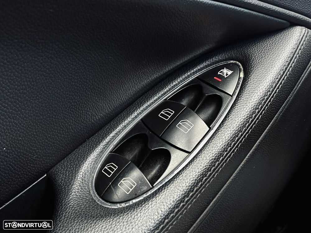 Mercedes-Benz CLS 320 CDI 7G-TRONIC - 41