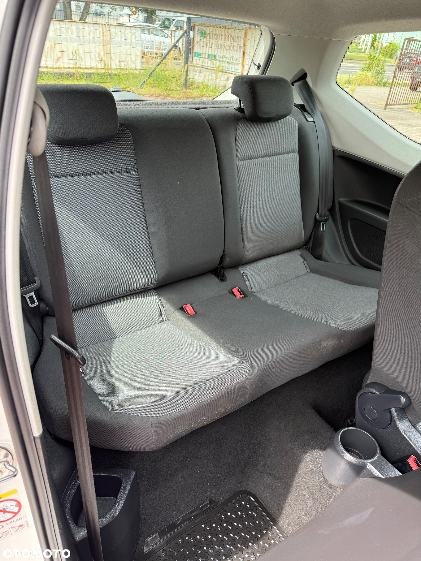 Volkswagen up! 1.0 beats - 24