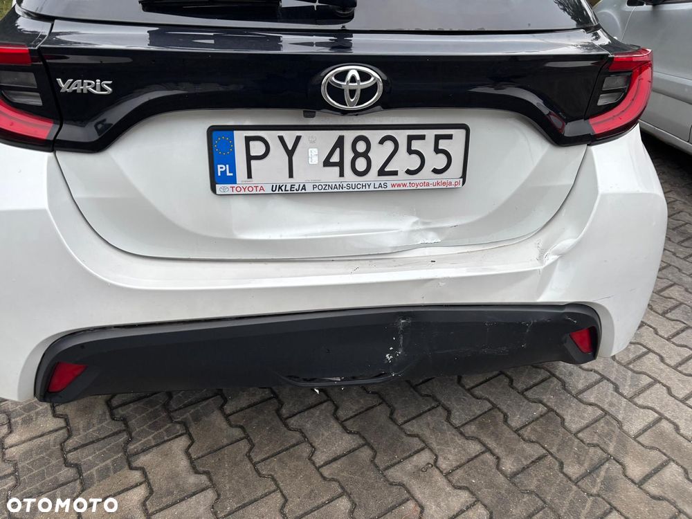 Toyota Yaris 1.5 Comfort - 14