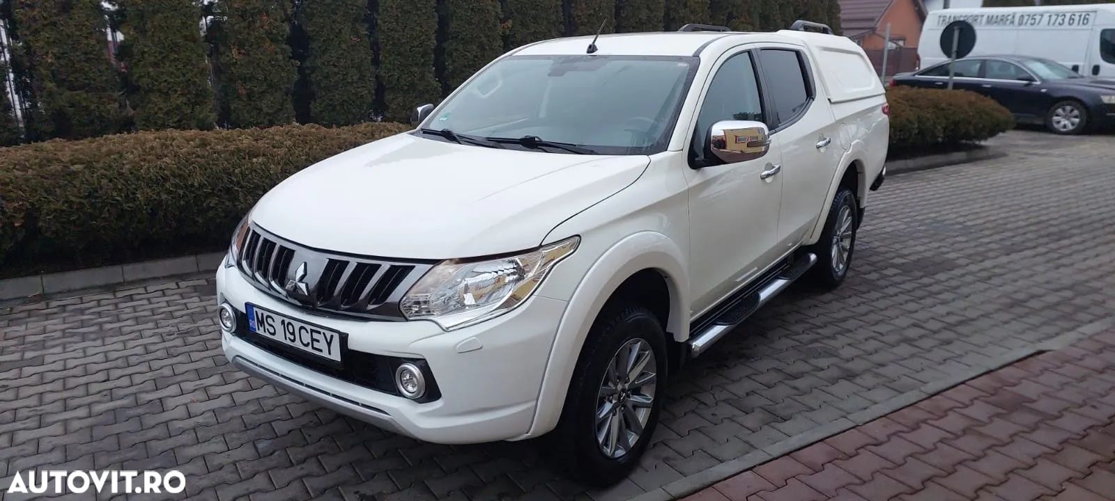 Mitsubishi L200 Double Cab 2.4 DI-D Instyle Aut. - 1