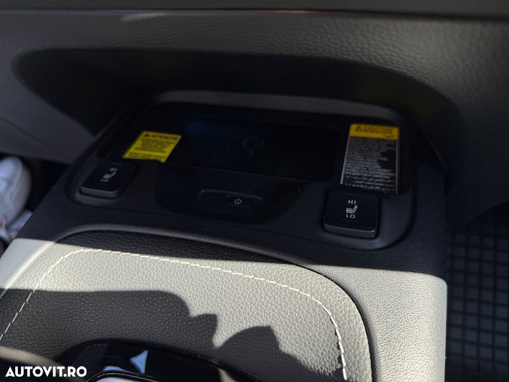 Suzuki Swace 1.8 E-CVT HEV Passion - 22