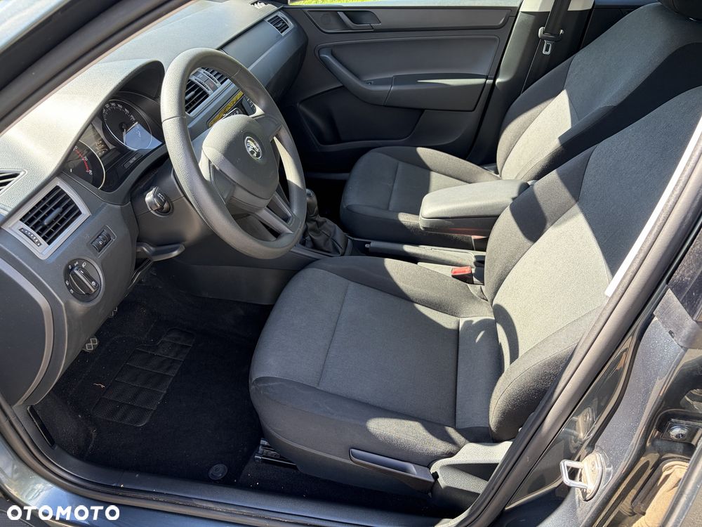 Skoda RAPID - 5