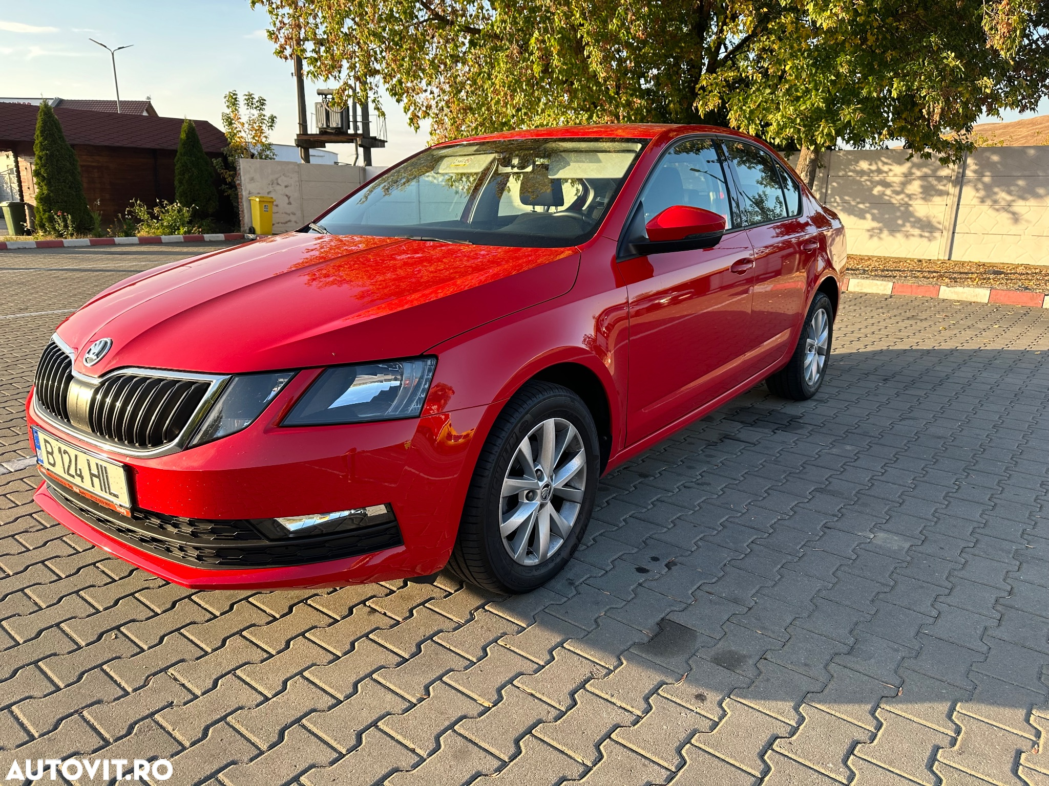Skoda Octavia 1.6 TDI DSG Ambition - 3