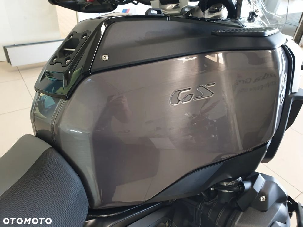 BMW R - 13