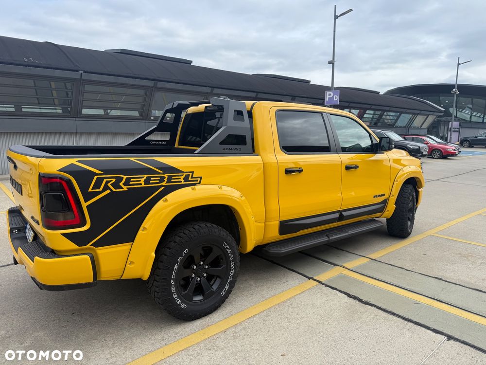 RAM 1500 Crew Cab Shortbed Rebel - 9