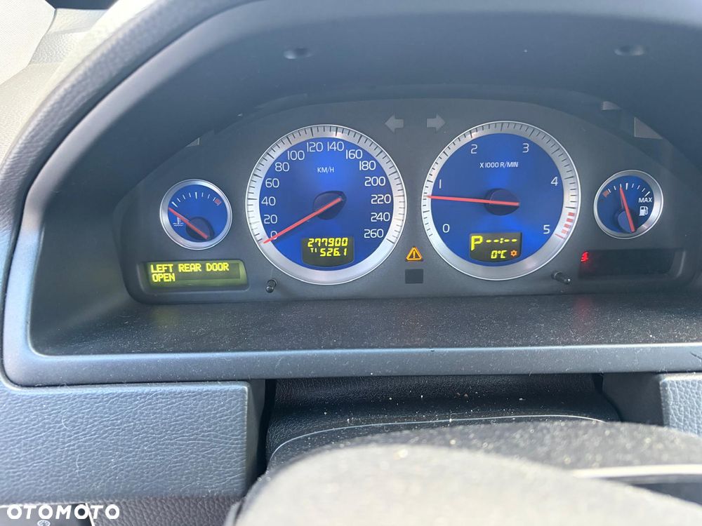 Volvo XC 90 D5 AWD Executive - 22